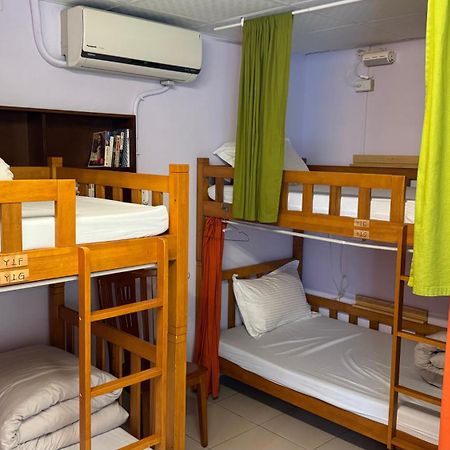 Center.Center Hostel Пули Экстерьер фото